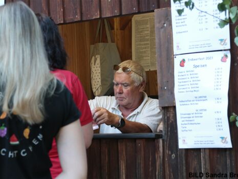 Erdbeerfest Breunig 071.jpg